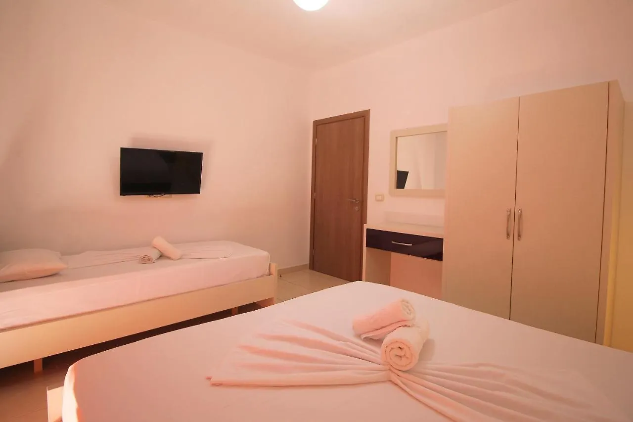 Apartments Restaurant Argjiro Sarandë